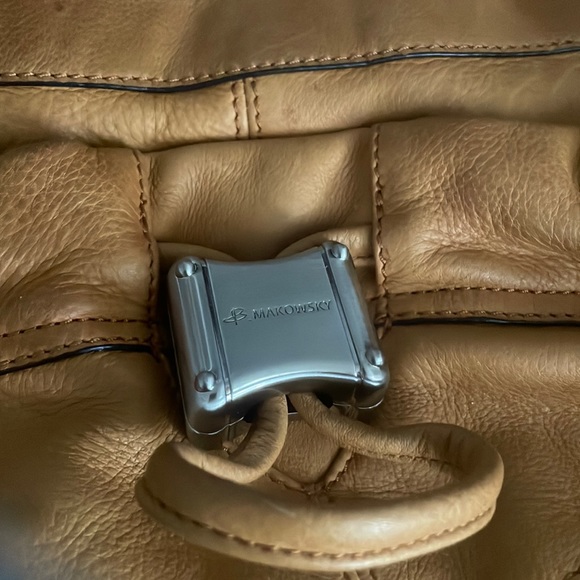 B Makowsky Genuine Leather Bag with DUSTBAG - Picture 4 of 8